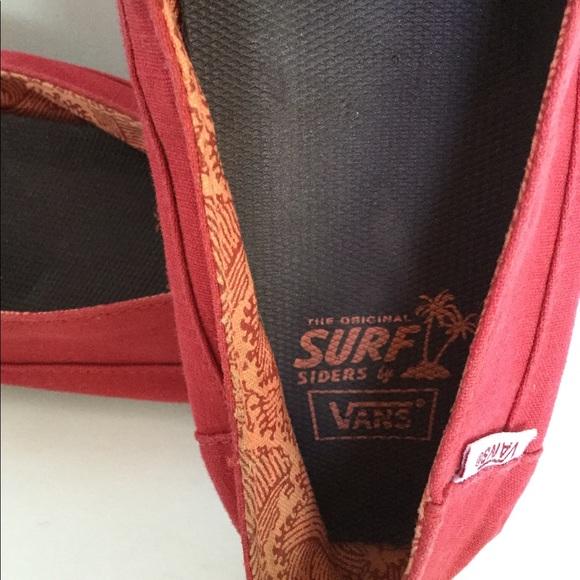 Vans size 8 canvas red white shoelaces rubber sole - Picture 2 of 10